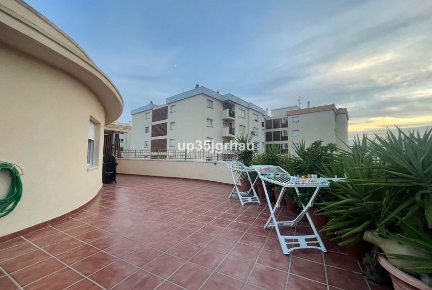 R4888714-Apartment-For-Sale-Estepona-Penthouse-2-Beds-89-Built-14