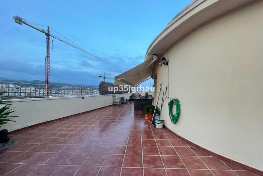 R4888714-Apartment-For-Sale-Estepona-Penthouse-2-Beds-89-Built-16