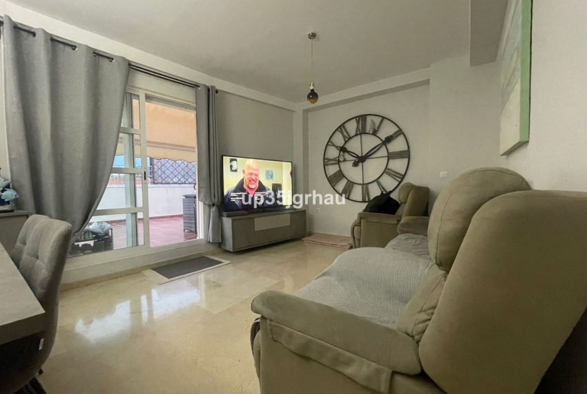 R4888714-Apartment-For-Sale-Estepona-Penthouse-2-Beds-89-Built-4