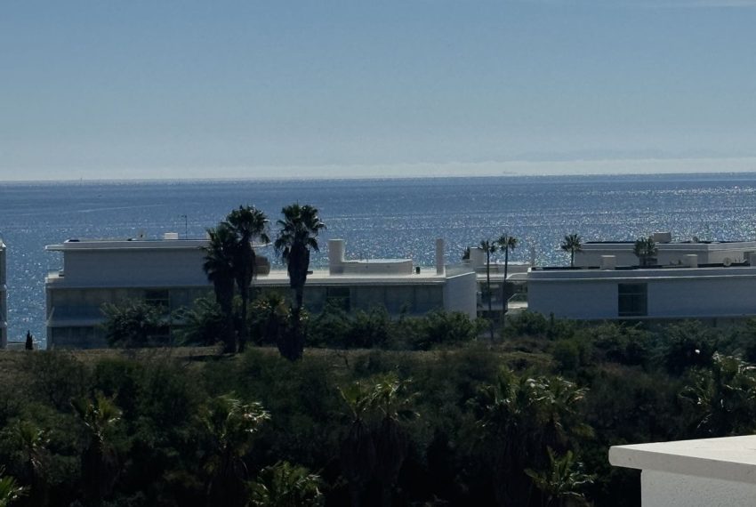 R4890583-Apartment-For-Sale-Estepona-Penthouse-2-Beds-72-Built-1