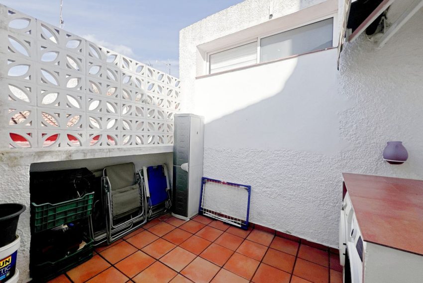 R4891069-Townhouse-For-Sale-Nueva-Andalucia-Terraced-2-Beds-86-Built-18