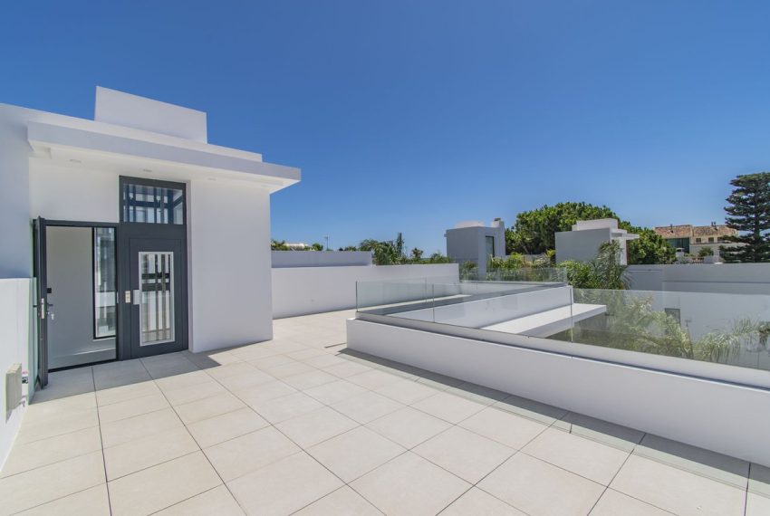 R4892242-Villa-For-Sale-The-Golden-Mile-Detached-4-Beds-275-Built-19