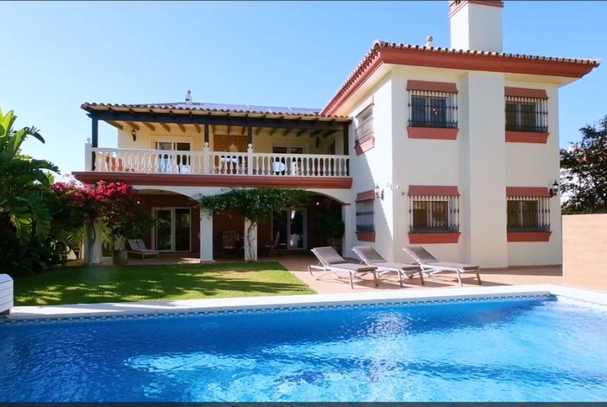 R4892896-Villa-For-Sale-La-Cala-de-Mijas-Detached-4-Beds-416-Built-8