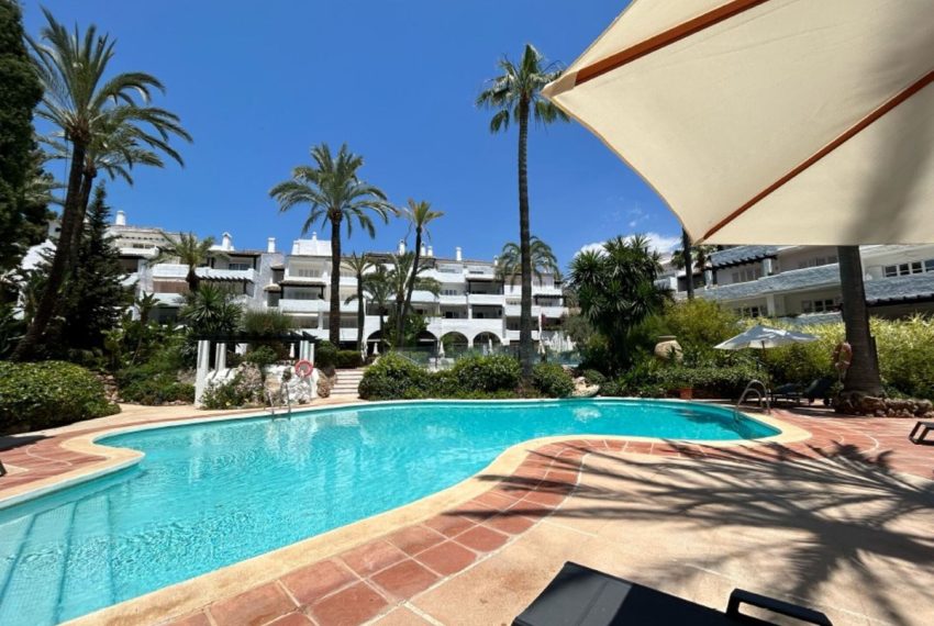 R4895569-Apartment-For-Sale-Marbella-Ground-Floor-2-Beds-150-Built