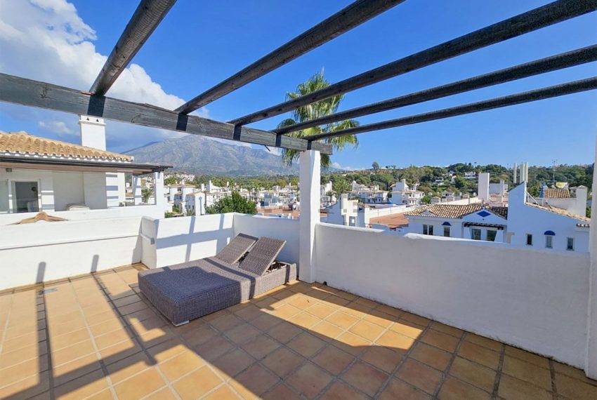 R4896052-Apartment-For-Sale-Nueva-Andalucia-Penthouse-Duplex-2-Beds-106-Built-15