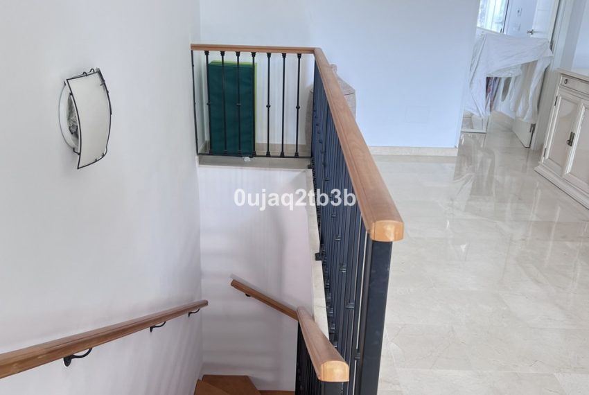 R4896064-Apartment-For-Sale-Nueva-Andalucia-Duplex-4-Beds-216-Built-17