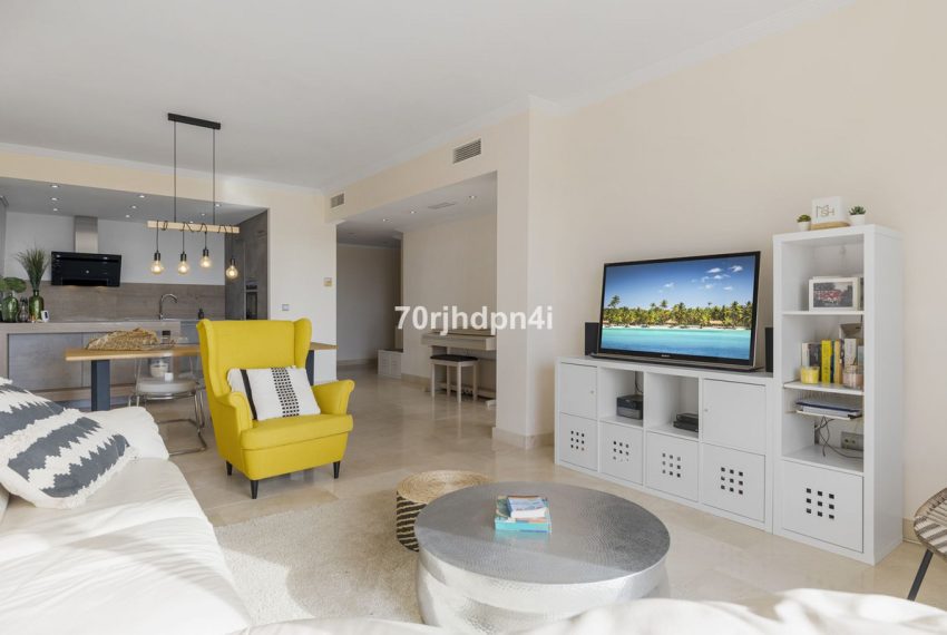 R4899019-Apartment-For-Sale-Estepona-Penthouse-3-Beds-115-Built-10