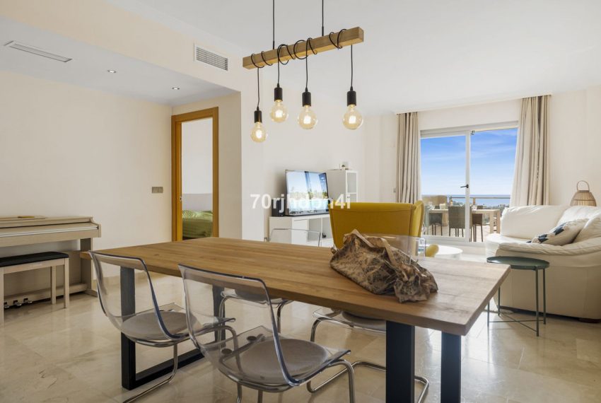 R4899019-Apartment-For-Sale-Estepona-Penthouse-3-Beds-115-Built-8