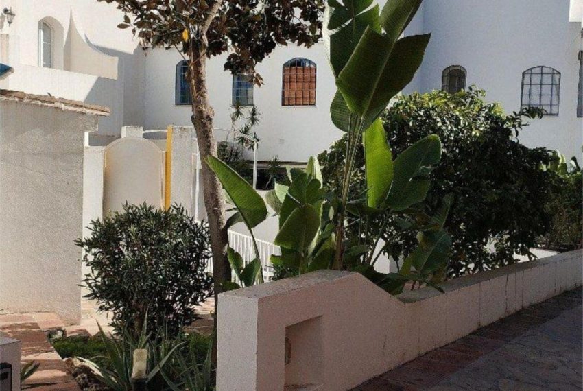 R4899031-Townhouse-For-Sale-Nueva-Andalucia-Terraced-4-Beds-198-Built-19