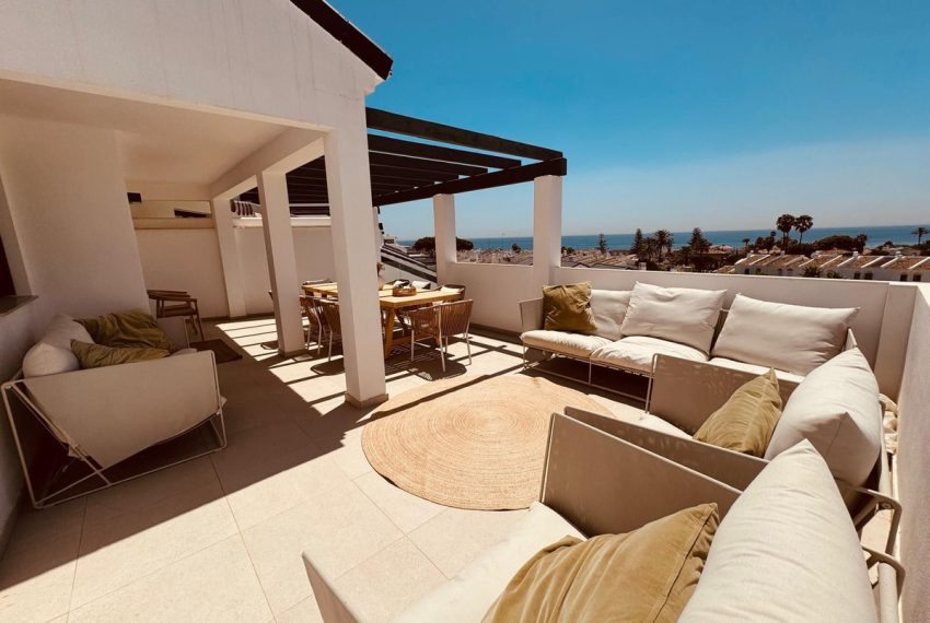 R4899523-Apartment-For-Sale-Estepona-Penthouse-4-Beds-151-Built-9