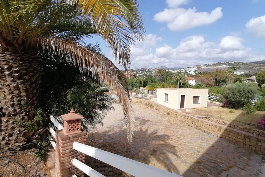 R4901182-Villa-For-Sale-La-Quinta-Detached-8-Beds-1618-Built-7