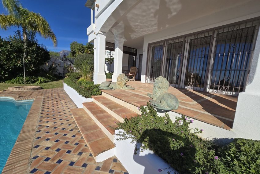 R4904404-Villa-For-Sale-Marbella-Detached-4-Beds-504-Built-9