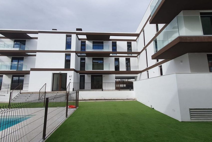 R4905217-Apartment-For-Sale-Estepona-Penthouse-1-Beds-83-Built-2