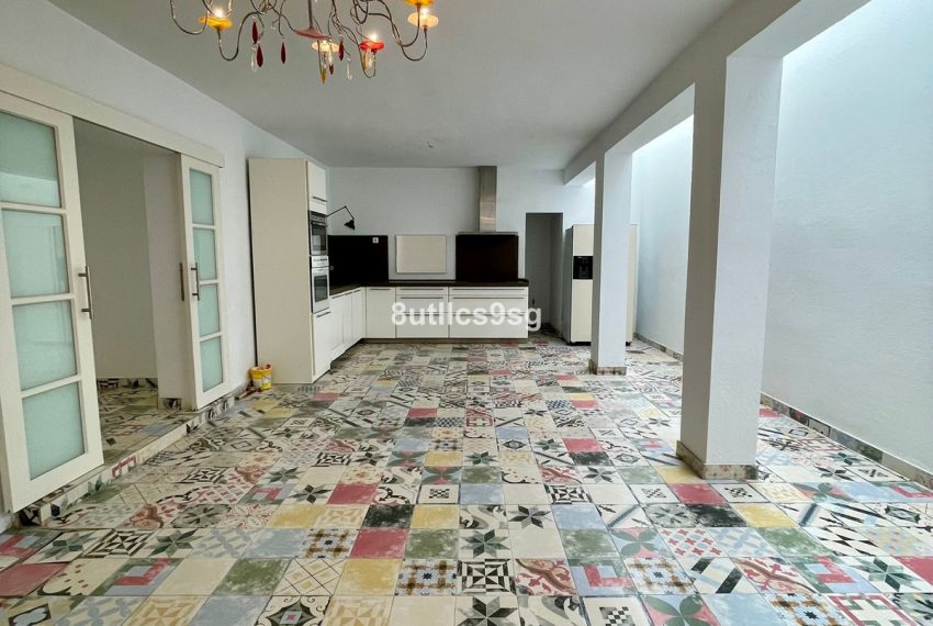 R4907056-Apartment-For-Sale-Nueva-Andalucia-Ground-Floor-3-Beds-144-Built-5