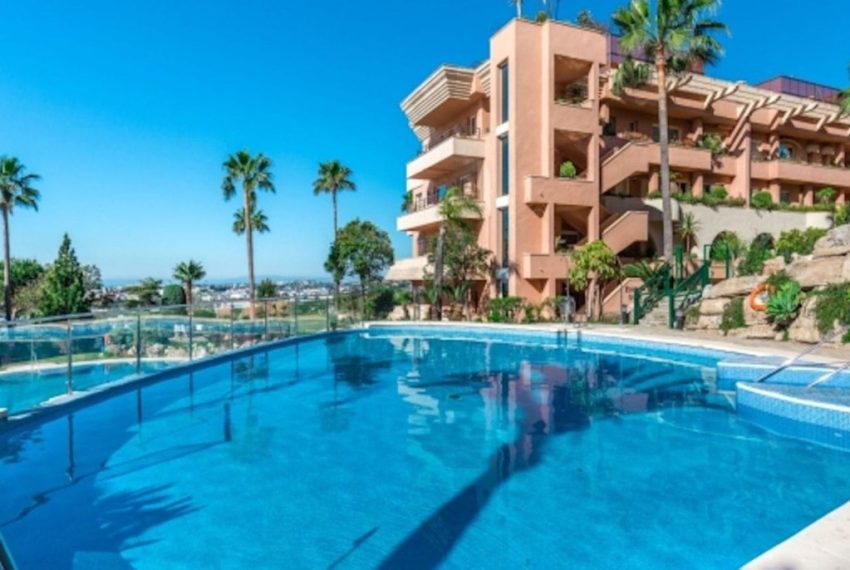 R4908202-Apartment-For-Sale-Nueva-Andalucia-Middle-Floor-2-Beds-166-Built-1