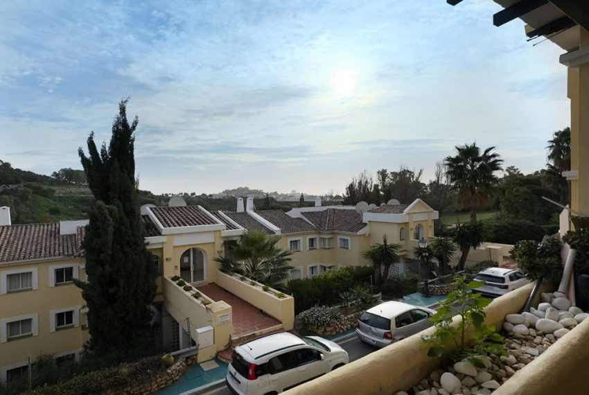 R4909315-Apartment-For-Sale-La-Quinta-Middle-Floor-3-Beds-116-Built-1