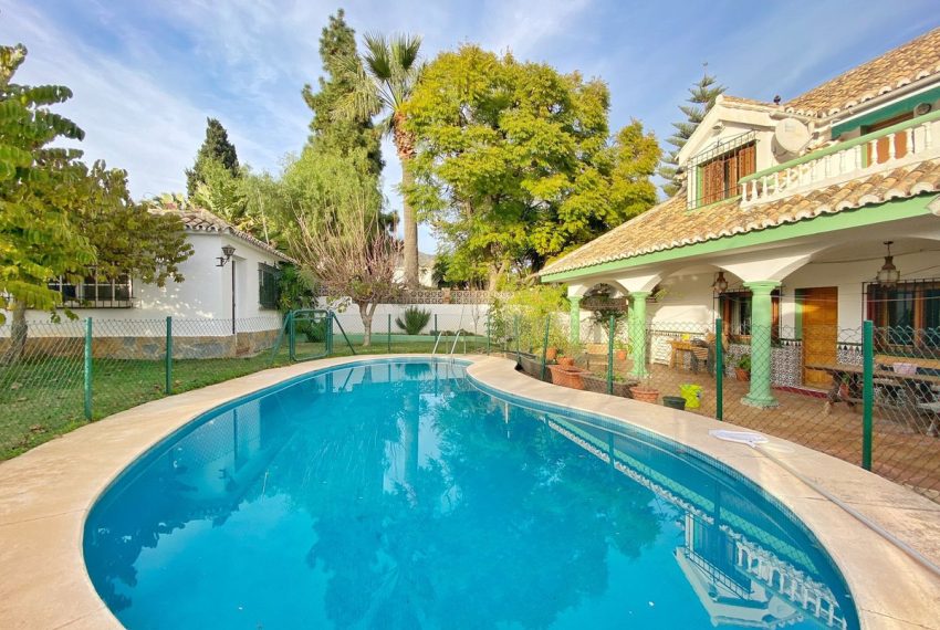 R3115012-Villa-For-Sale-Marbella-Detached-5-Beds-475-Built-1