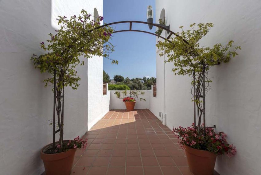 R3974998-Apartment-For-Sale-Nueva-Andalucia-Penthouse-2-Beds-100-Built-12