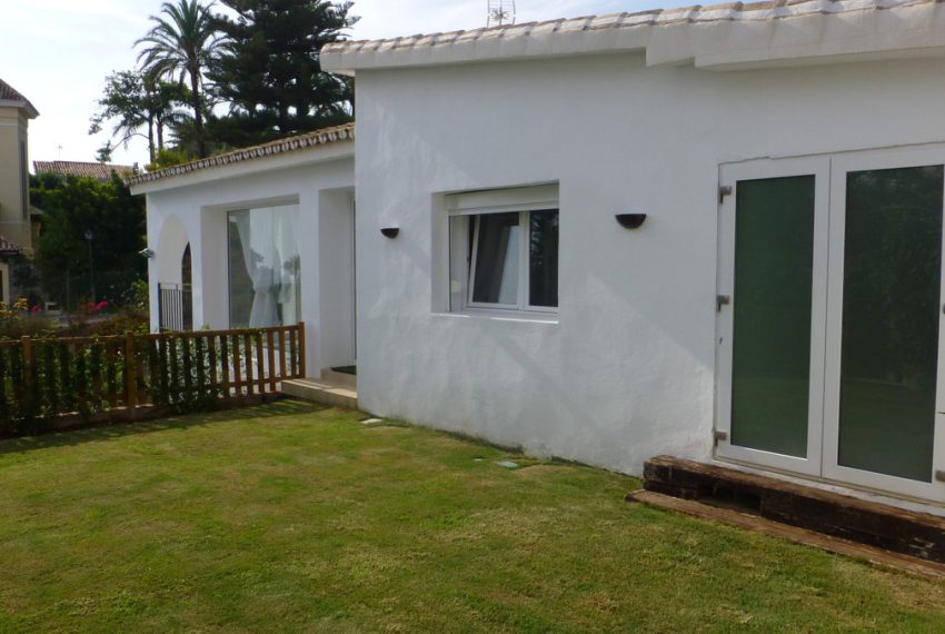 R4019293-Villa-For-Sale-El-Rosario-Detached-4-Beds-334-Built-8