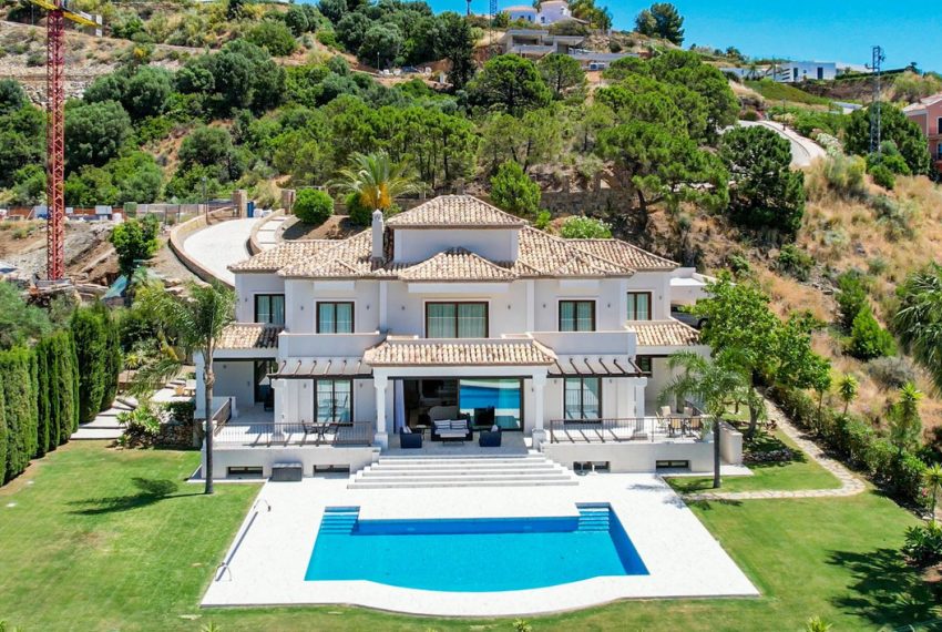 R4061875-Villa-For-Sale-Benahavis-Detached-6-Beds-700-Built-15