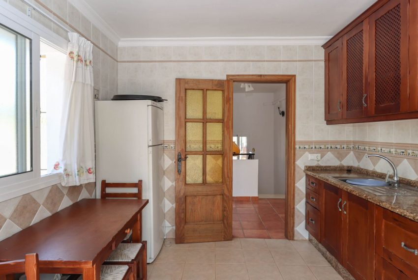 R4115845-Villa-For-Sale-Guaro-Detached-3-Beds-208-Built-10