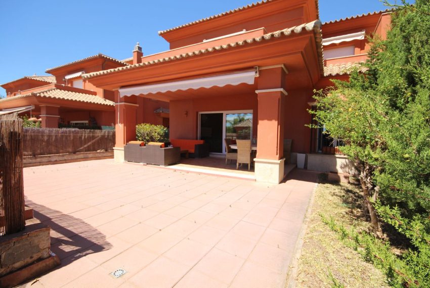 R4198714-Villa-For-Sale-Santa-Clara-Semi-Detached-3-Beds-270-Built-8