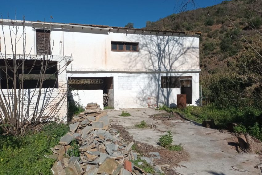 R4246165-Villa-For-Sale-La-Mairena-Finca-4-Beds-1092-Built-6