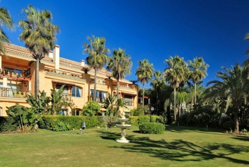 R4254199-Apartment-For-Sale-Puerto-Banus-Middle-Floor-3-Beds-238-Built-1