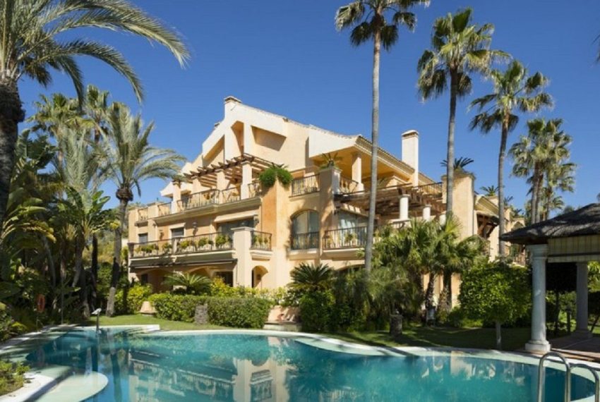 R4254199-Apartment-For-Sale-Puerto-Banus-Middle-Floor-3-Beds-238-Built