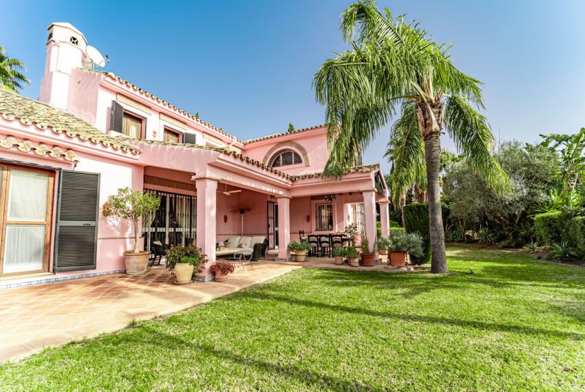 R4265836-Villa-For-Sale-Benahavis-Detached-5-Beds-555-Built-13