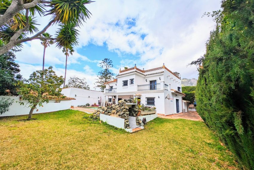 R434657-Villa-For-Sale-Marbella-Detached-7-Beds-362-Built-19