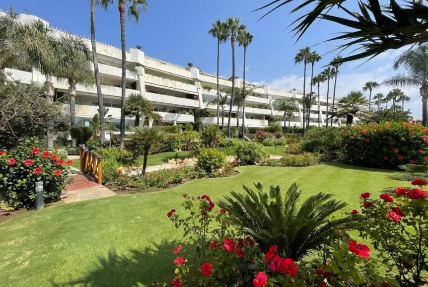 R4416583-Apartment-For-Sale-Puerto-Banus-Middle-Floor-3-Beds-190-Built