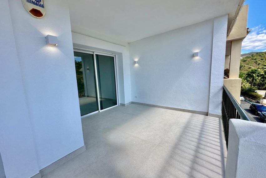 R4450825-Apartment-For-Sale-La-Quinta-Middle-Floor-3-Beds-120-Built-13