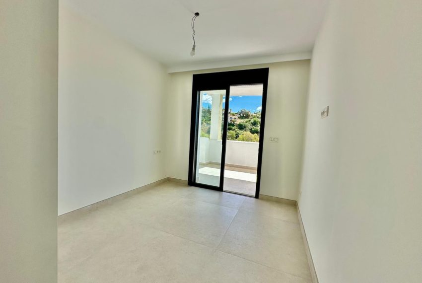 R4450825-Apartment-For-Sale-La-Quinta-Middle-Floor-3-Beds-120-Built-15