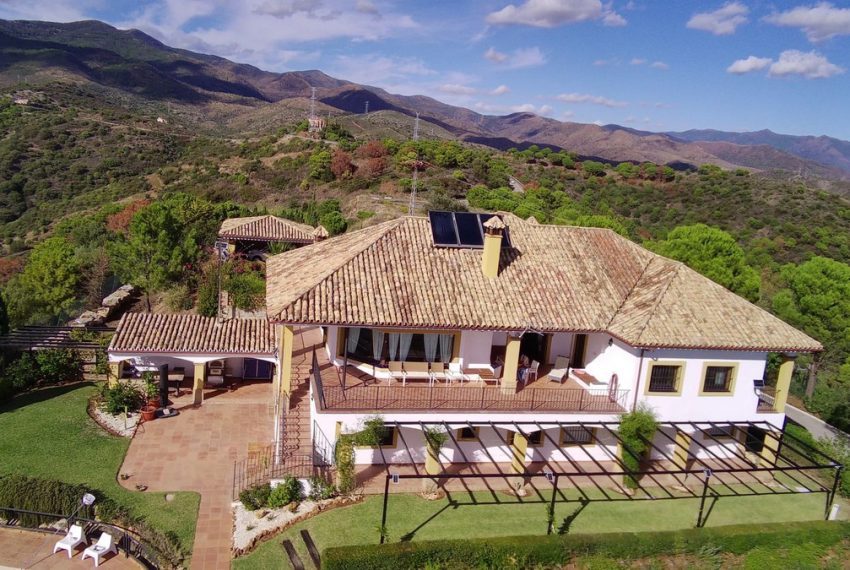 R4502134-Villa-For-Sale-Estepona-Finca-5-Beds-465-Built-10