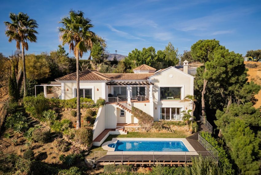 R4590877-Villa-For-Sale-Benahavis-Detached-4-Beds-325-Built