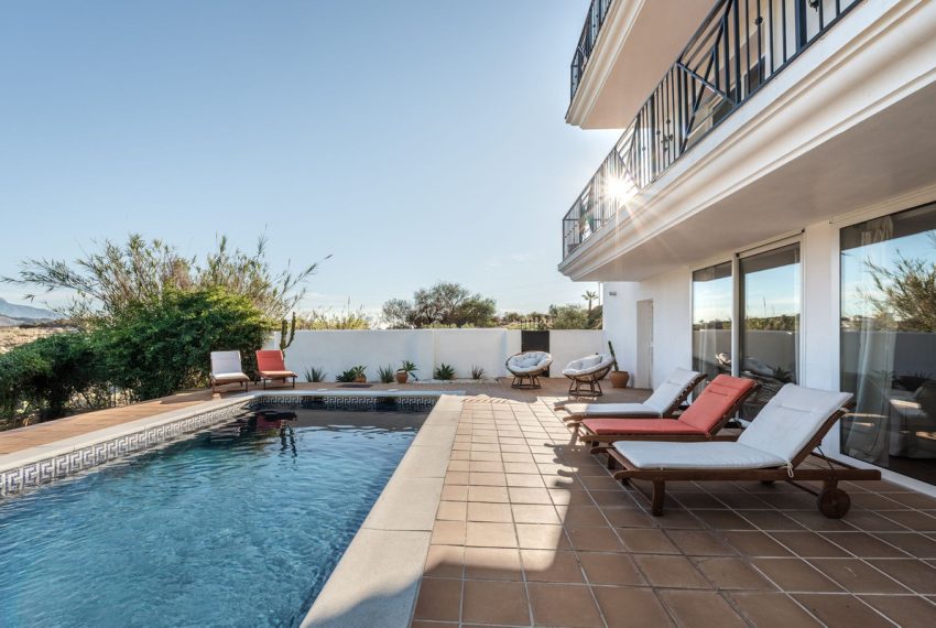 R4646260-Villa-For-Sale-Estepona-Detached-3-Beds-219-Built-7