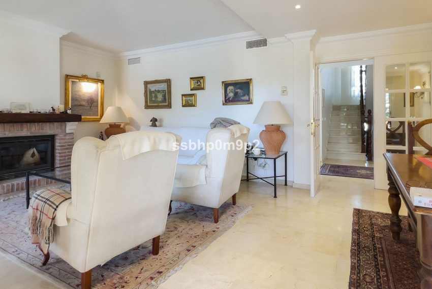 R4678342-Villa-For-Sale-Marbella-Semi-Detached-4-Beds-387-Built-15