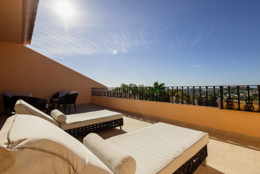 R4710028-Apartment-For-Sale-Nueva-Andalucia-Penthouse-2-Beds-259-Built-12