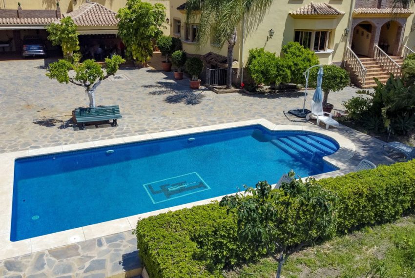 R4721041-Villa-For-Sale-Benahavis-Detached-10-Beds-1099-Built-13