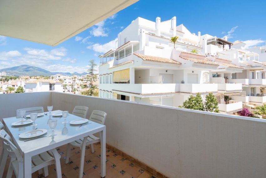 R4731334-Apartment-For-Sale-Nueva-Andalucia-Middle-Floor-2-Beds-97-Built-1