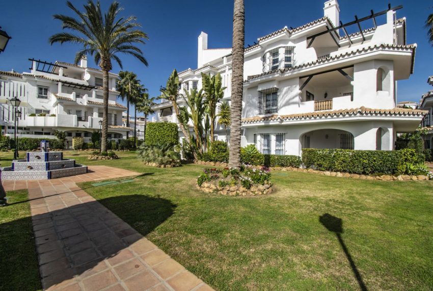 R4732495-Apartment-For-Sale-Nueva-Andalucia-Ground-Floor-3-Beds-127-Built-15