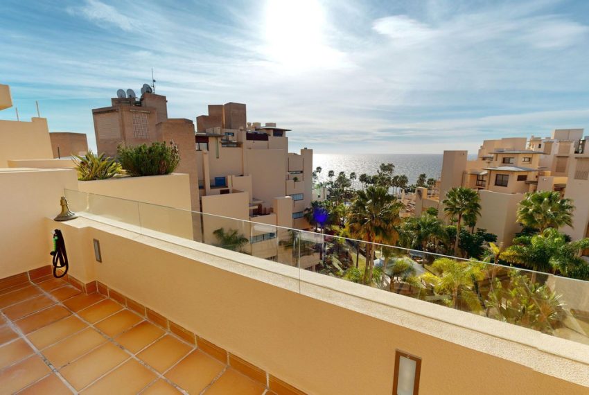 R4782814-Apartment-For-Sale-Estepona-Penthouse-3-Beds-148-Built