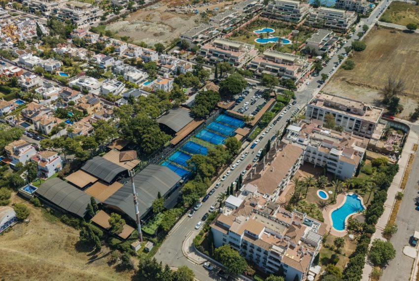 R4786402-Apartment-For-Sale-Nueva-Andalucia-Penthouse-8-Beds-300-Built-16