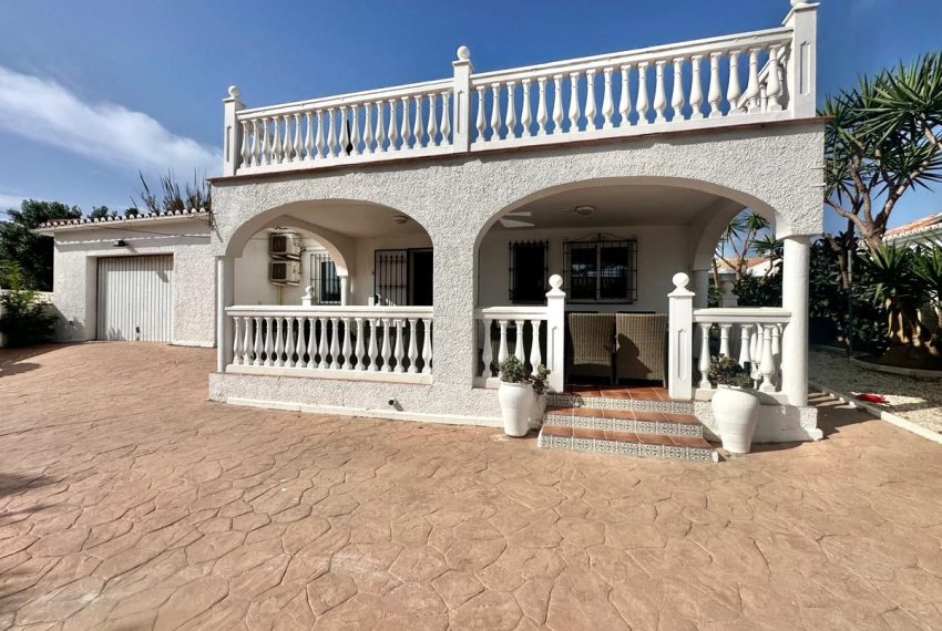 R4822018-Villa-For-Sale-La-Cala-de-Mijas-Detached-4-Beds-147-Built-3