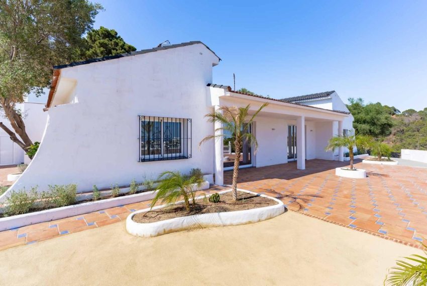 R4847554-Villa-For-Sale-Estepona-Finca-5-Beds-234-Built-19