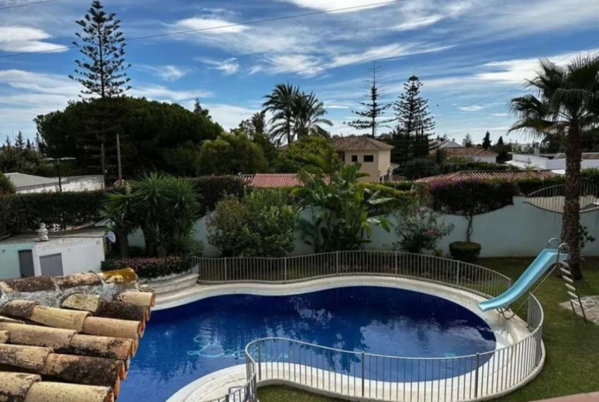 R4862818-Villa-For-Sale-Marbella-Detached-5-Beds-497-Built-8