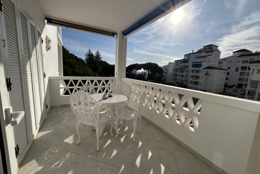 R4868281-Apartment-For-Sale-Puerto-Banus-Middle-Floor-2-Beds-180-Built