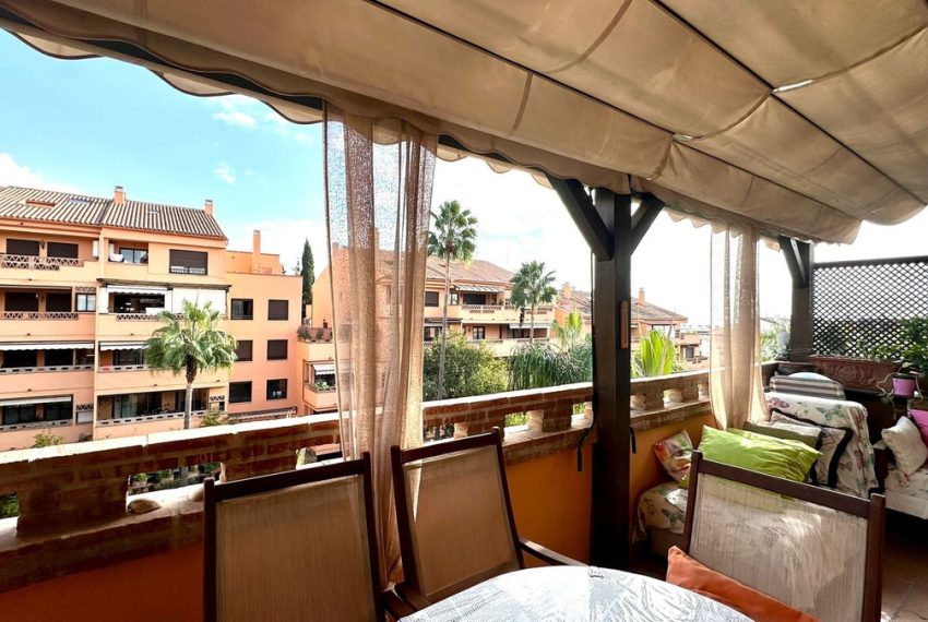 R4880254-Apartment-For-Sale-Marbella-Duplex-3-Beds-122-Built-6