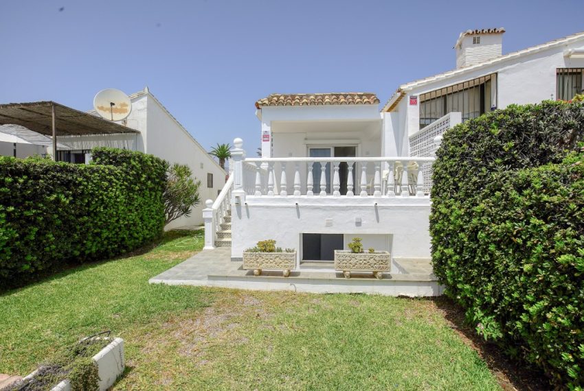 R4885558-Villa-For-Sale-Estepona-Detached-2-Beds-100-Built-12